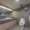 1402686_0 One Bedroom 68.23sqm.-State Tower Silom