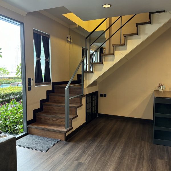 Duplex 2 ชั้น 45sqm.- Ideo Mobi